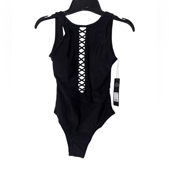 Fashion Nova Sophia one piece swimsuit - Picture 3 of 4